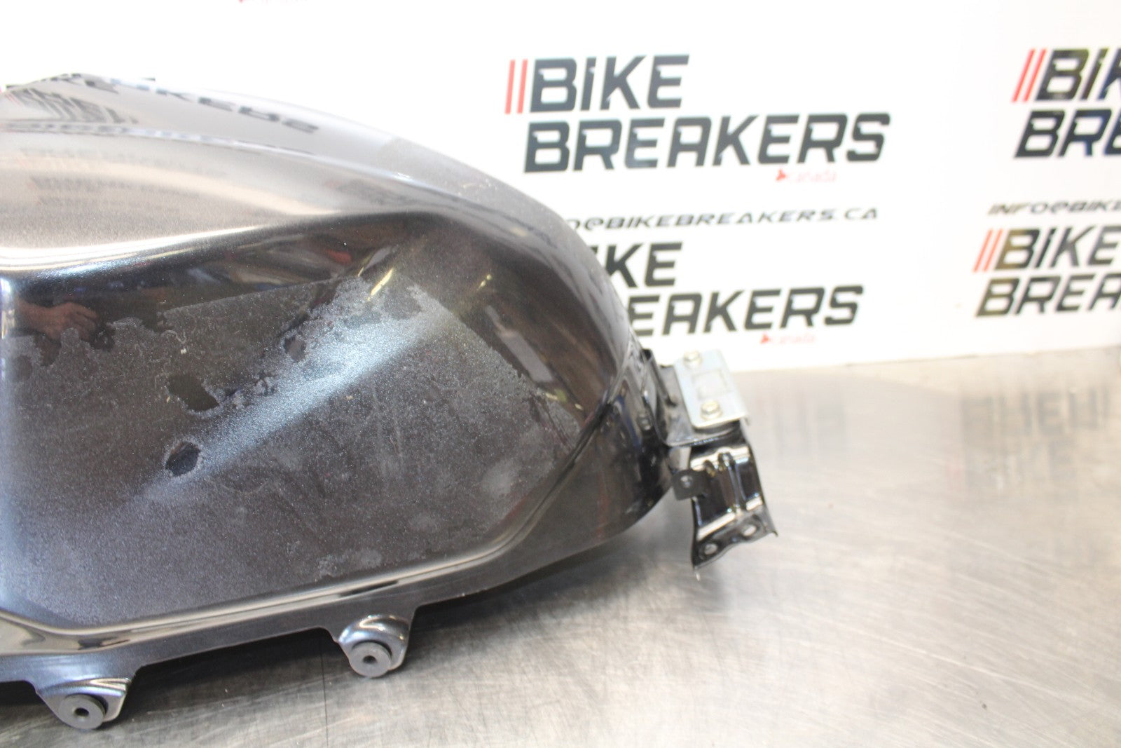 18-23 KAWASAKI NINJA 400 EX400 ABS GAS TANK FUEL CELL PETROL RESERVOIR BB192