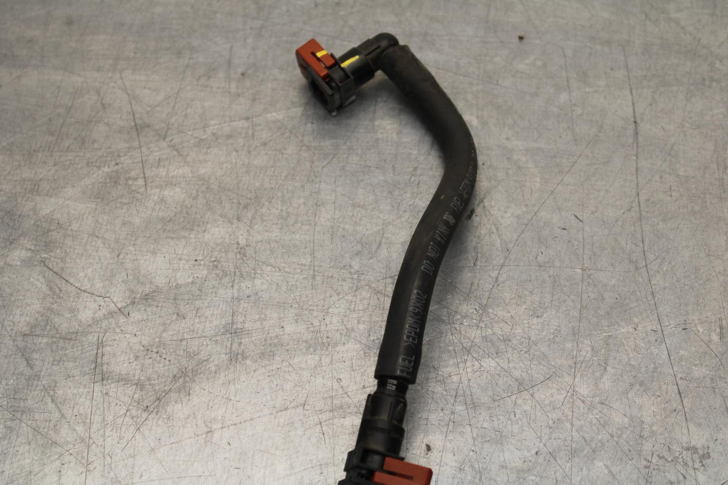 20 KAWASAKI Z400 ER400 ABS FUEL HOSE GAS LINE TUBE PIPE BB586