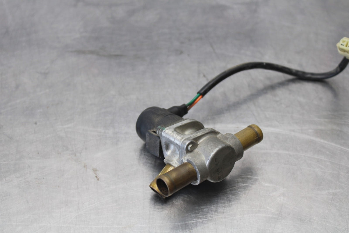 06-07 HONDA INTERCEPTOR 800 VFR800 AIR VALVE SOLENOID TOP ENGINE SENSOR BB917