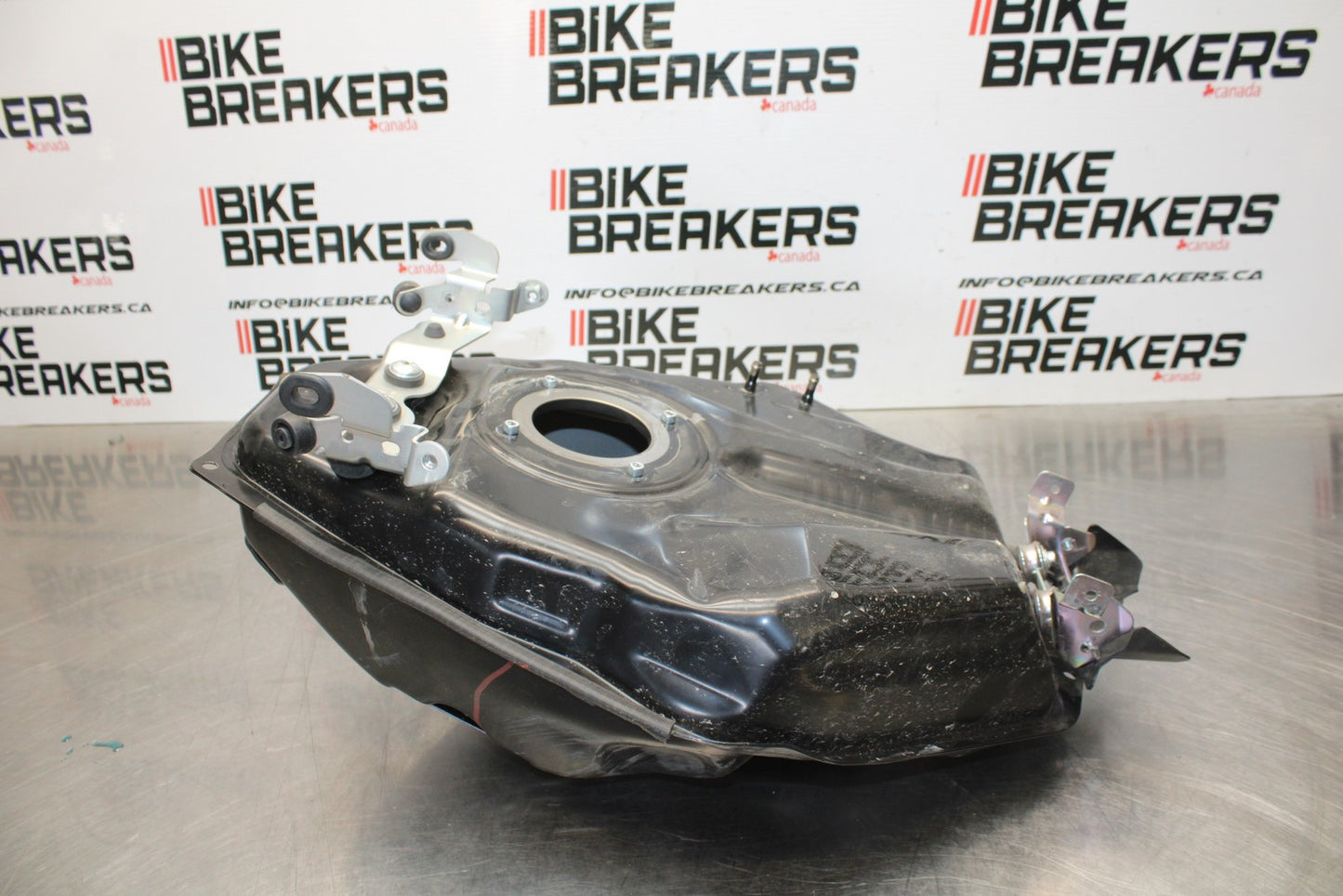 22-25 YAMAHA YZF R7 GAS TANK FUEL CELL PETROL RESERVOIR BB176