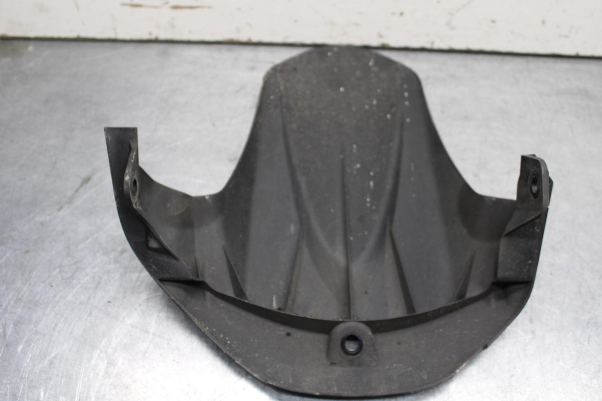 11-23 SUZUKI GSXR 750 REAR BACK WHEEL TIRE HUGGER FENDER BB630