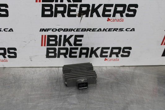 08-16 YAMAHA YZF R6 RECTIFIER VOLTAGE REGULATOR BB856