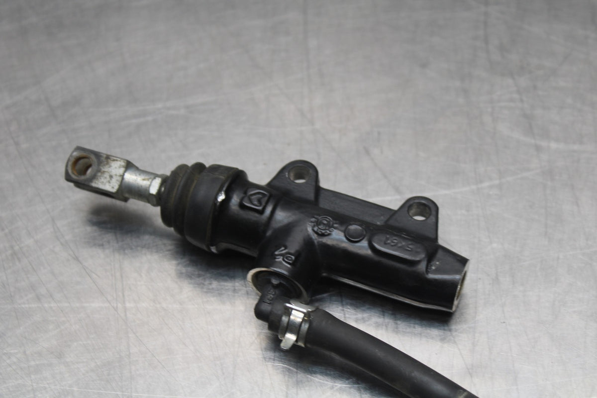 13-16 KTM 390 DUKE REAR BACK BRAKE MASTER CYLINDER W RESERVOIR BB815