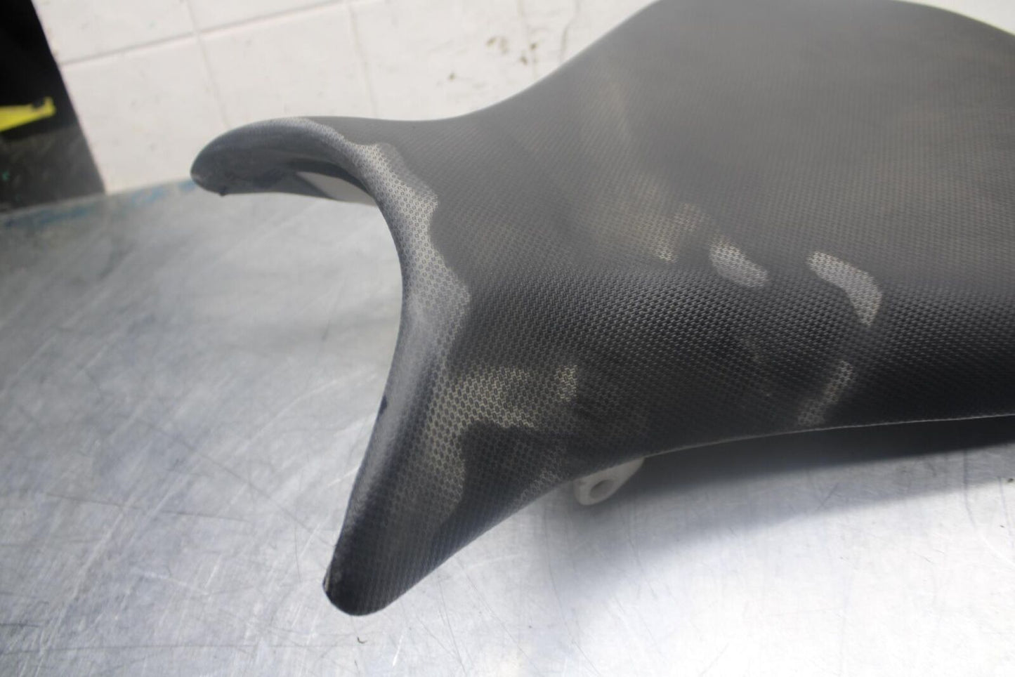 07-08 KAWASAKI NINJA ZX6R FRONT DRIVERS SEAT PAD SADDLE  53066-0178-MA BB456