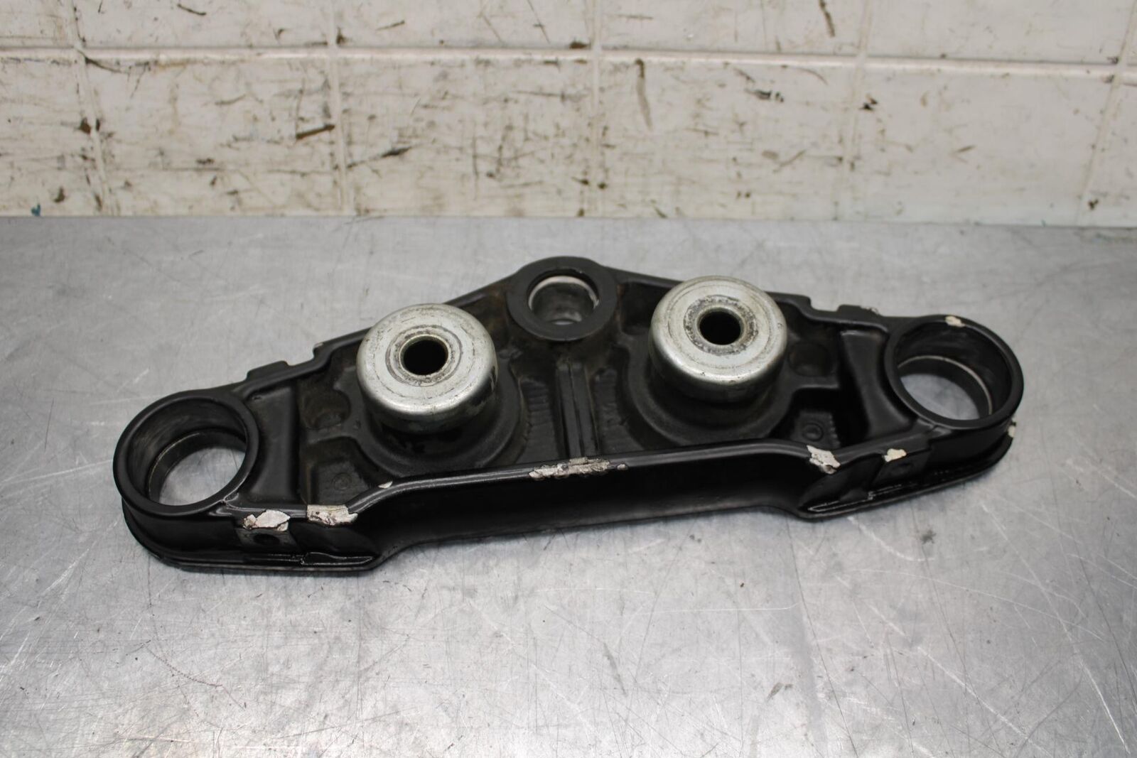 2004 Suzuki Intruder 1500 VL1500 FORKS UPPER TRIPLE TREE CLAMP BB573