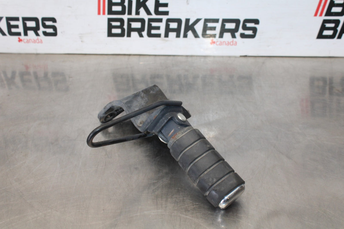 14 HONDA SHADOW 750 VT750C2B RIGHT FRONT FOOT REST PEG STEP BB867