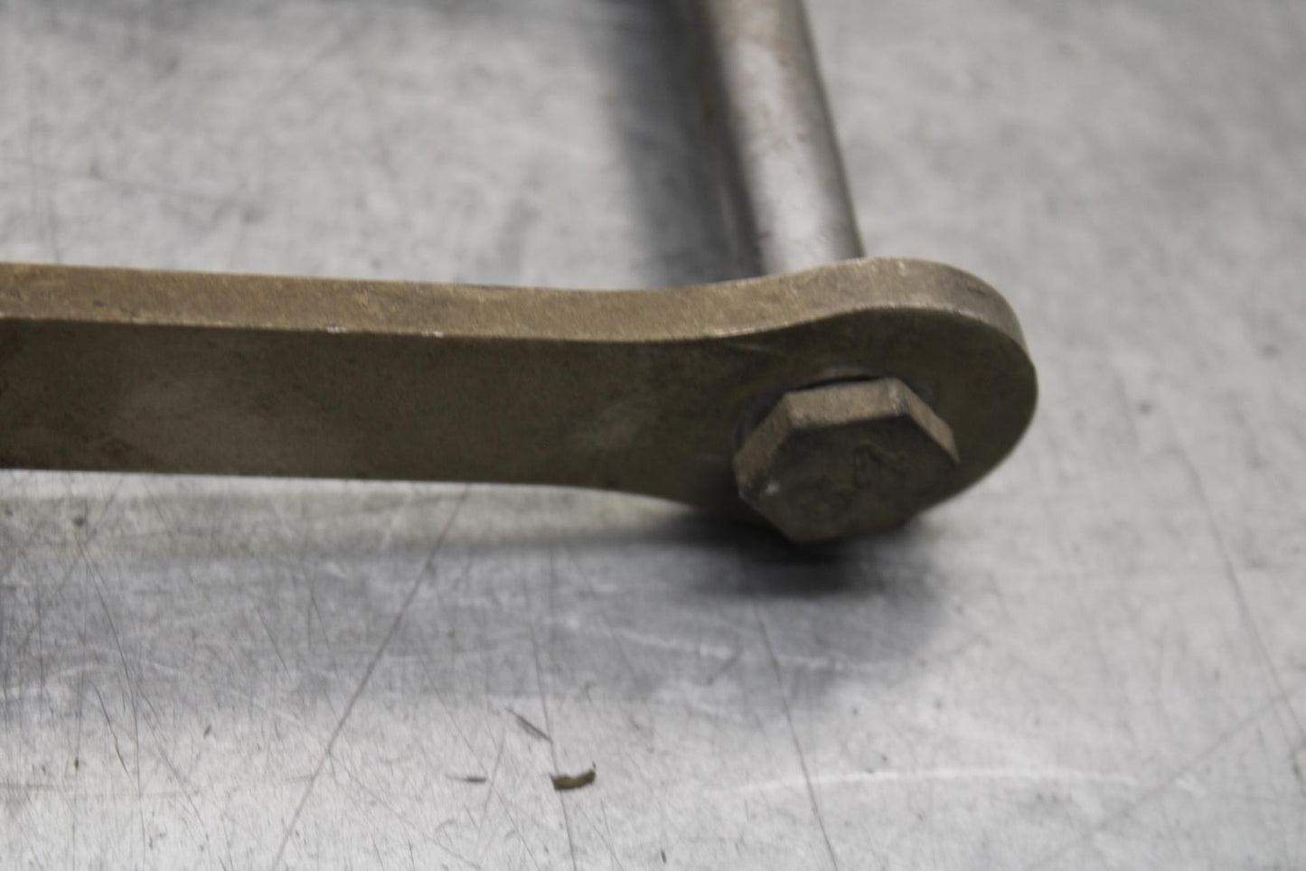 03 KAWASAKI NINJA ZX6RR ZX600K REAR DOGBONE SHOCK LINKAGE LINK BB105