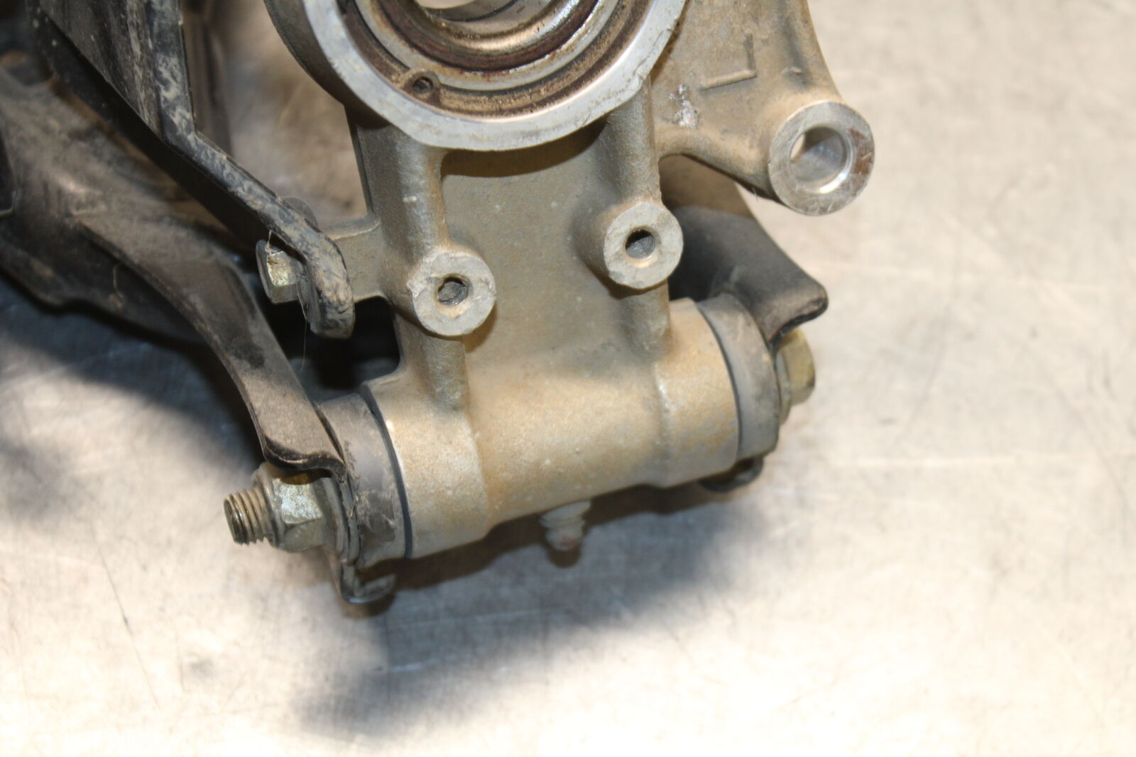 20-24 CF-MOTO CFORCE 600 TOURING LEFT CONTROL A ARMS / HUB SET BB715