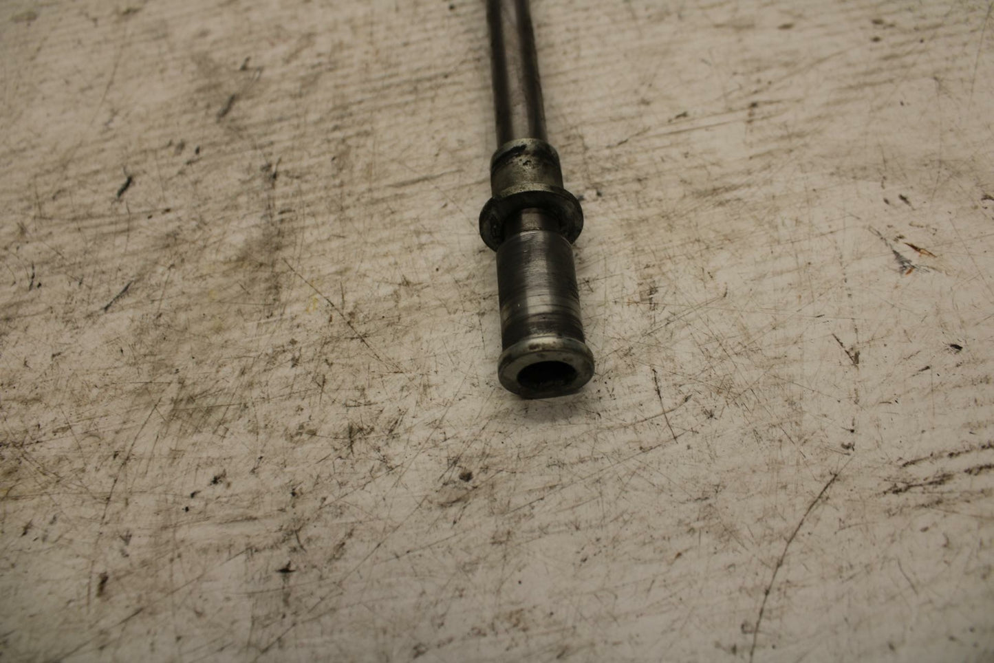 90-07 KAWASAKI ZZR 250 FRONT WHEEL RIM AXLE PIVOT BOLT BB298