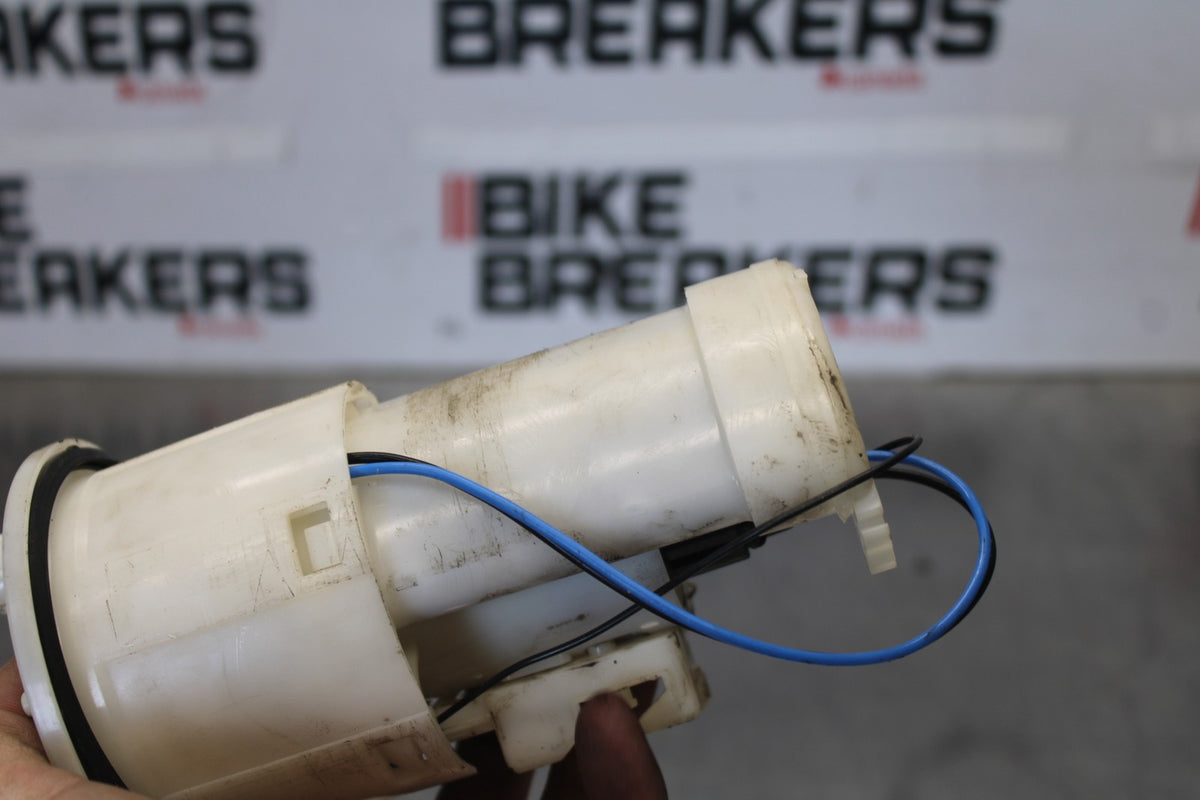 05 YAMAHA YZF R6 PARTS FUEL PUMP GAS PETROL SENDER UNIT BB894