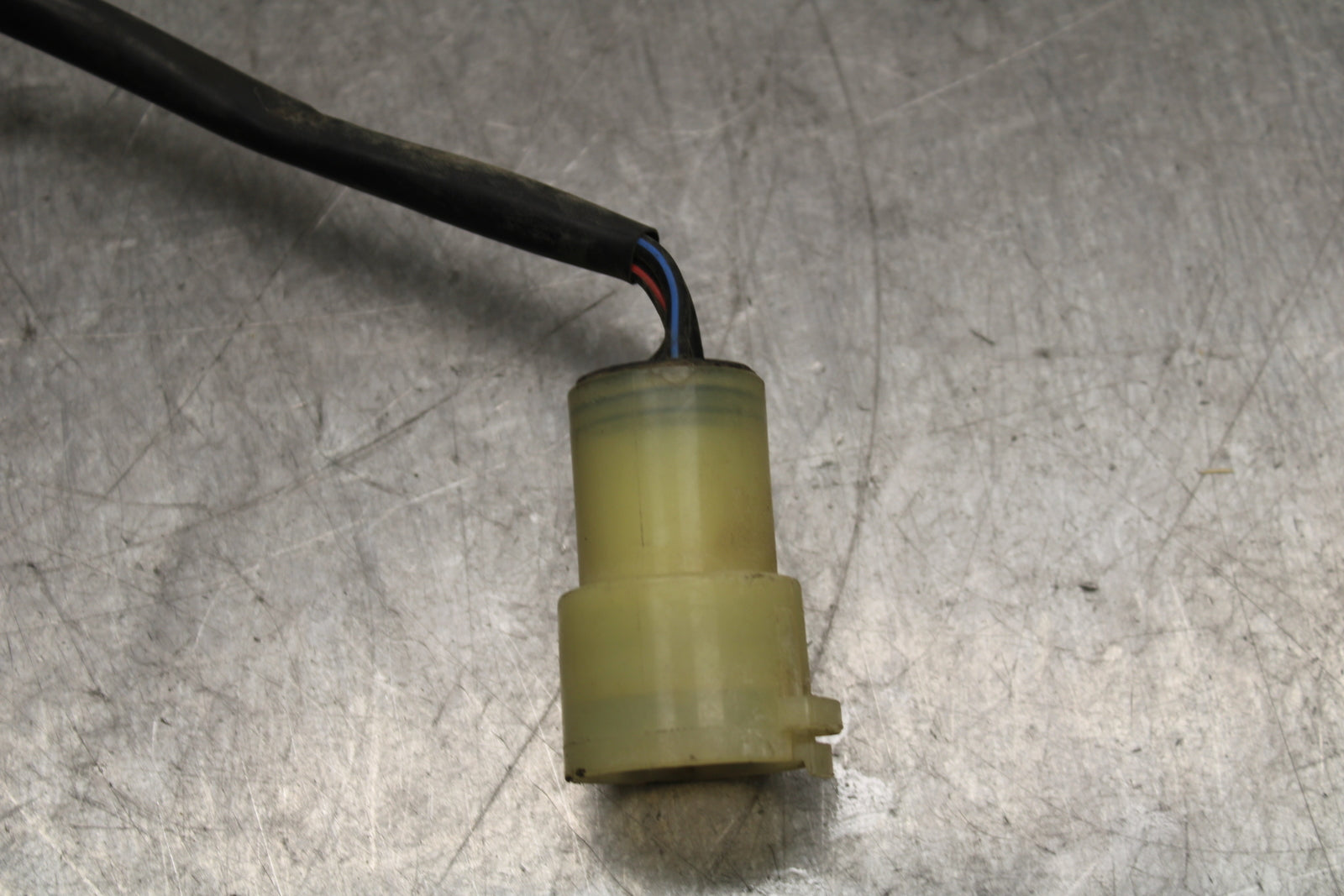 00-02 KAWASAKI NINJA ZX6R RECTIFIER VOLTAGE REGULATOR BB750