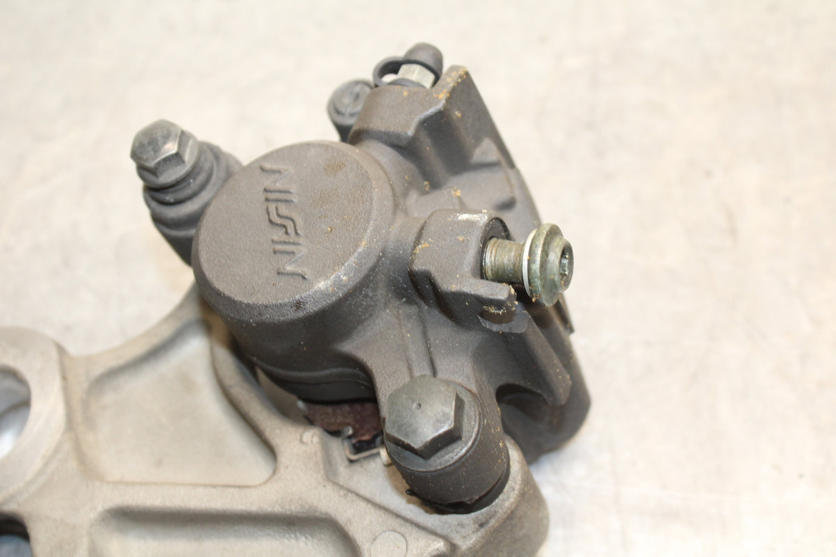 08-09 YAMAHA YZF R6S REAR BACK BRAKE CALIPER W MOUNT BRACKET BB115