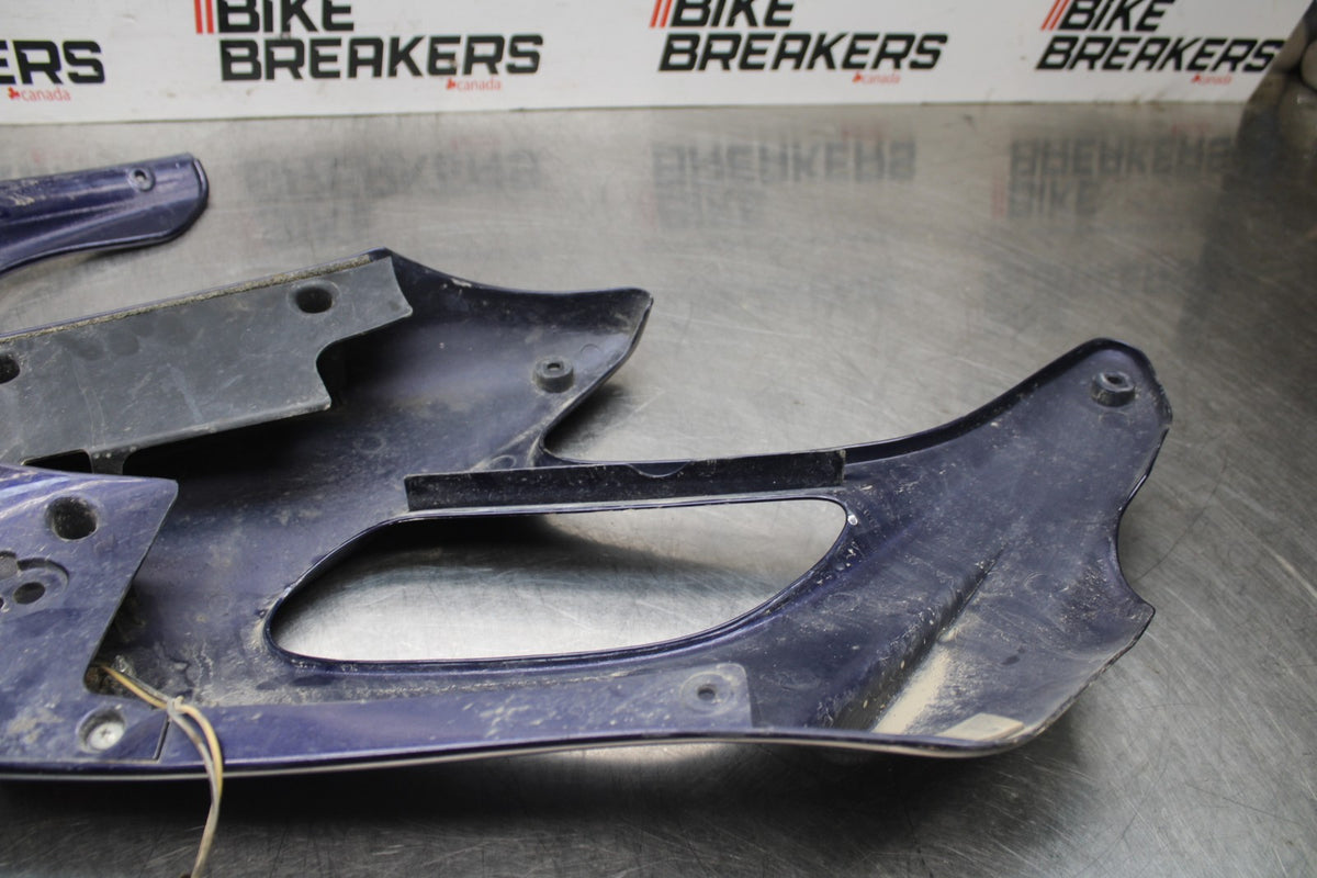 98-05 HONDA SUPER HAWK 1000 VTR1000F RIGHT MID UPPER SIDE FAIRING COWL BB821
