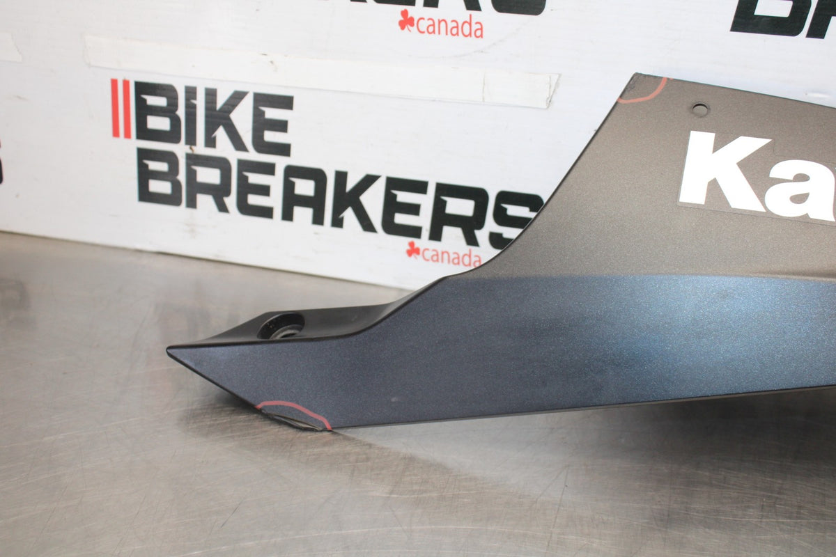 18-23 KAWASAKI NINJA 400 EX400 ABS RIGHT LOWER BOTTOM BELLY SIDE FAIRING BB177