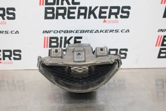 08 KAWASAKI NINJA ZX10R RAM AIR INTAKE TUBE DUCT BB201