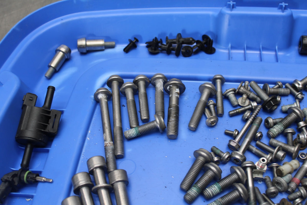 20-23 BMW F900R MOUNTING BOLTS HARDWARE SCREWS BB923