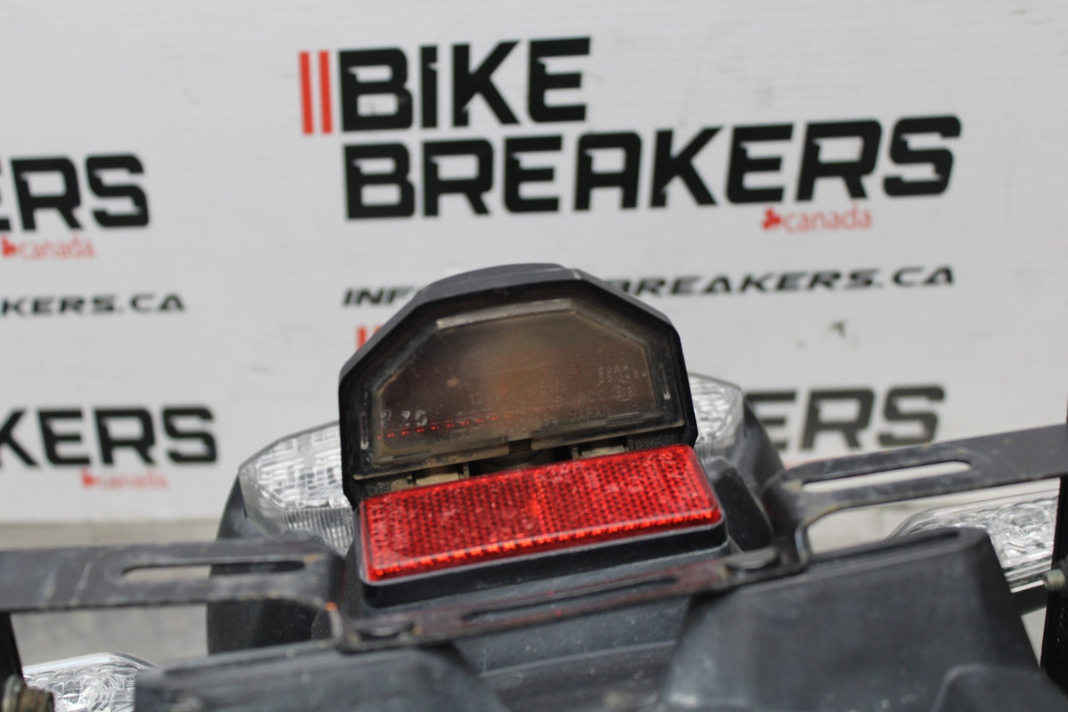 18 YAMAHA SUPER TENERE REAR BACK FENDER MUD GUARD BB832