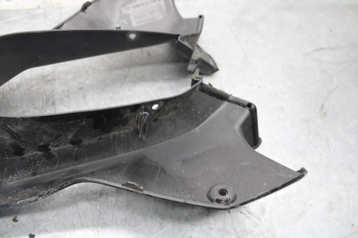 2015 Yamaha YZF R3 RIGHT LEFT FRONT DUCT COVERS PANELS COWLS BB526