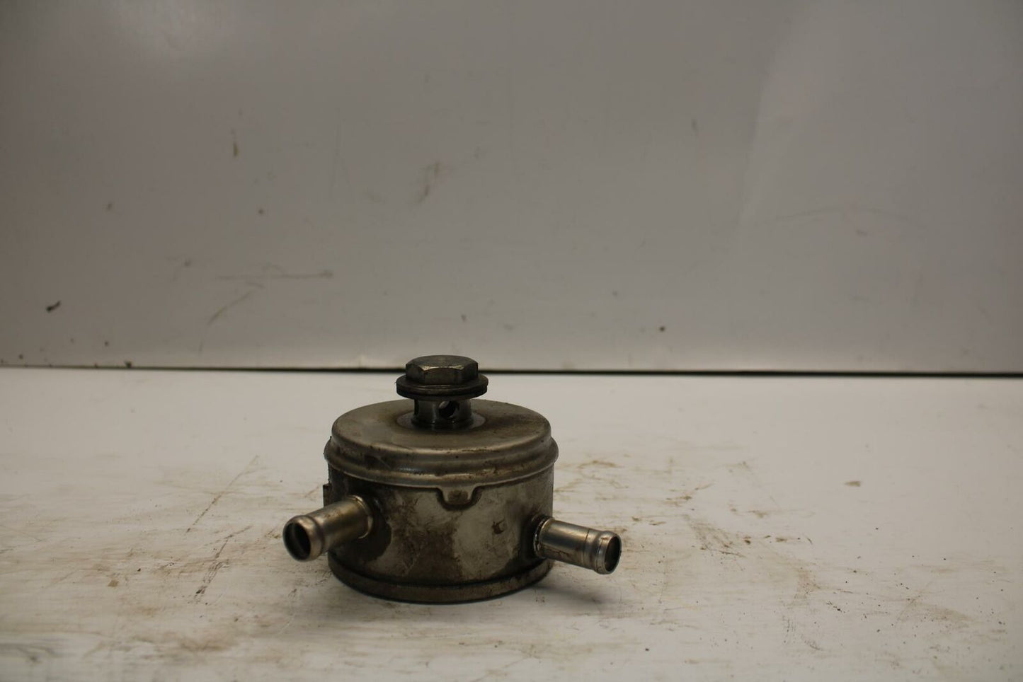 08-16 YAMAHA YZF R6 ENGINE MOTOR OIL COOLER  BB273