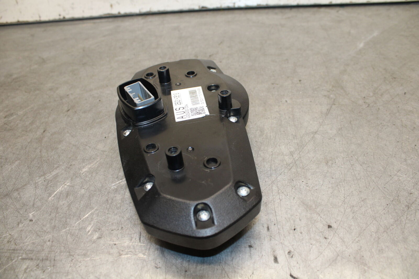 13-18 KAWASAKI NINJA ZX6R SPEEDO TACH GAUGES DISPLAY CLUSTER SPEEDOMETER BB666