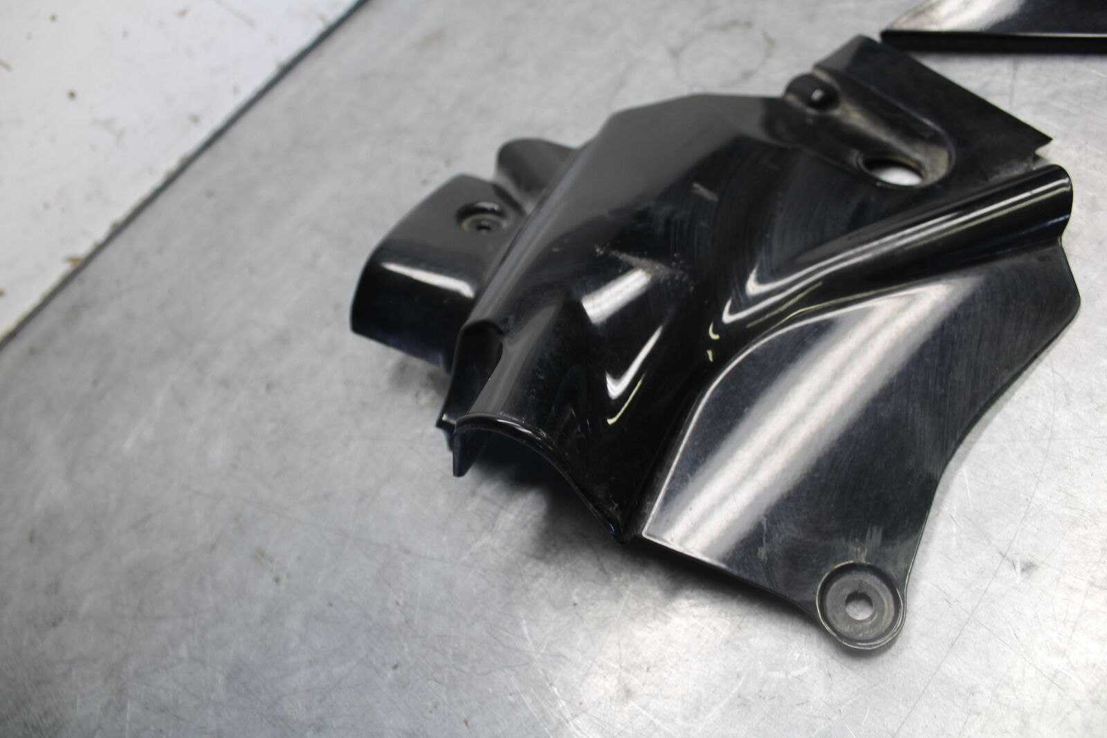 05-06 YAMAHA ROYAL STAR FRAME COVER COWL BB697