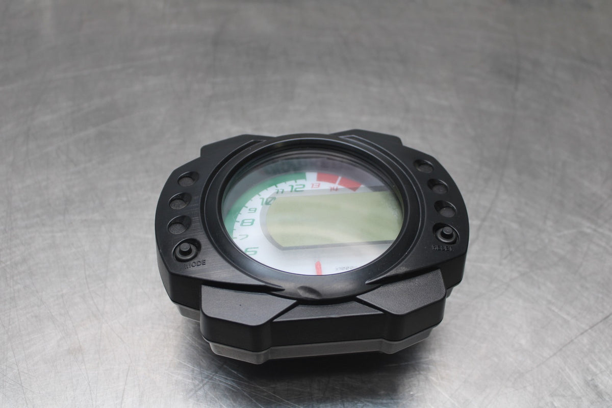 08 KAWASAKI NINJA ZX10R SPEEDO TACH GAUGES DISPLAY CLUSTER SPEEDOMETER BB902