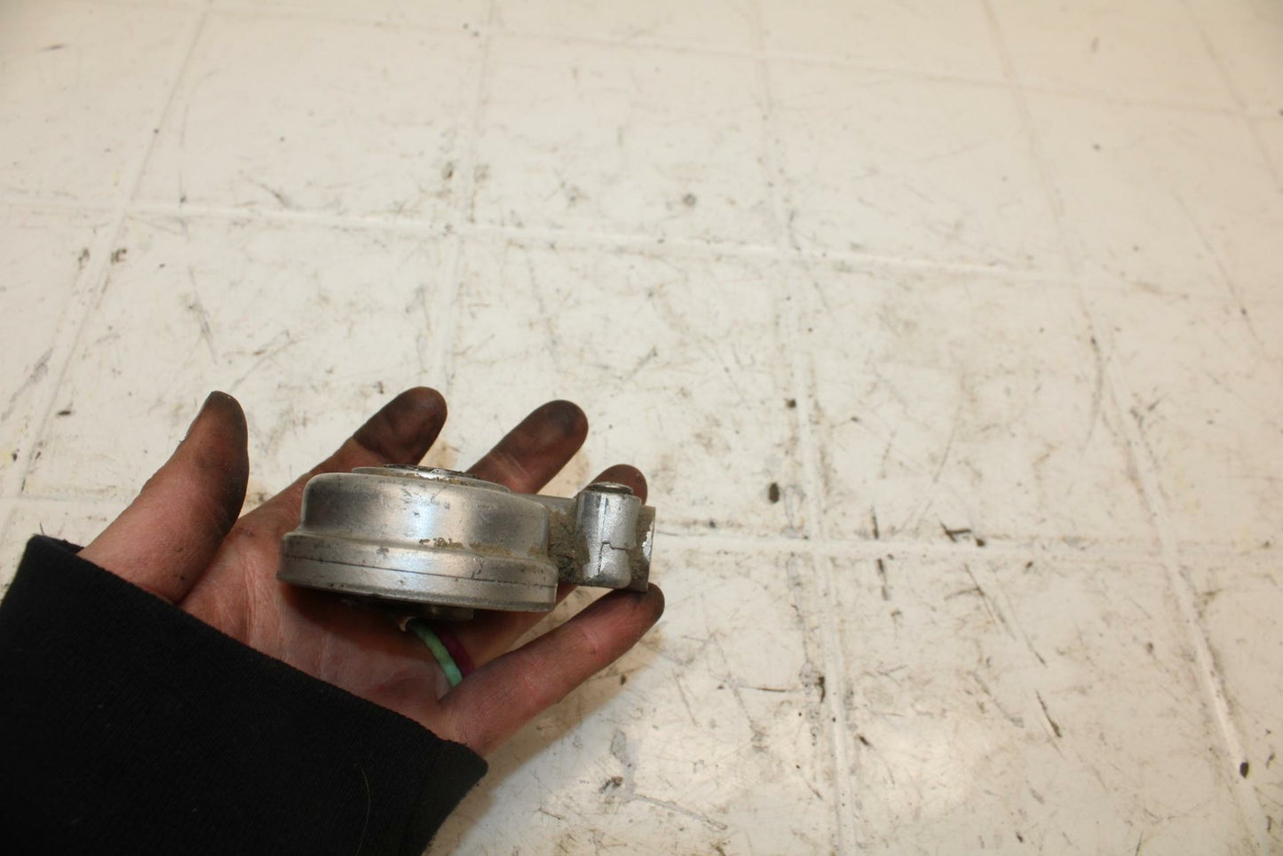 72 HONDA CB500 K1 SPEEDOMETER DRIVE GEAR  BB24