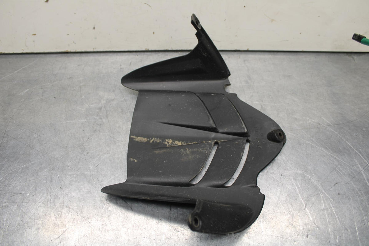 23 KAWASAKI NINJA ZX6R 636 REAR BACK WHEEL TIRE HUGGER FENDER BB609