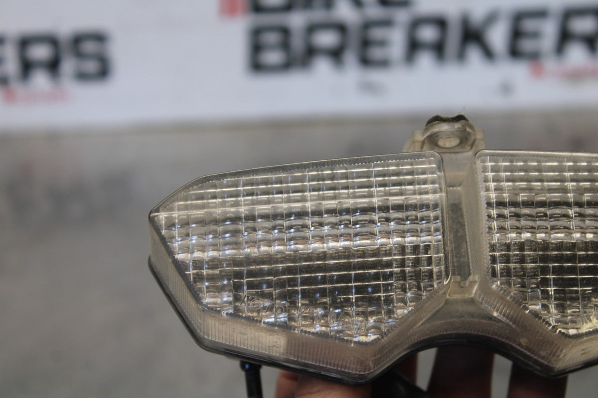 03-04 YAMAHA YZF R6 REAR TAIL TAILLIGHT BACK BRAKE LIGHT BB890