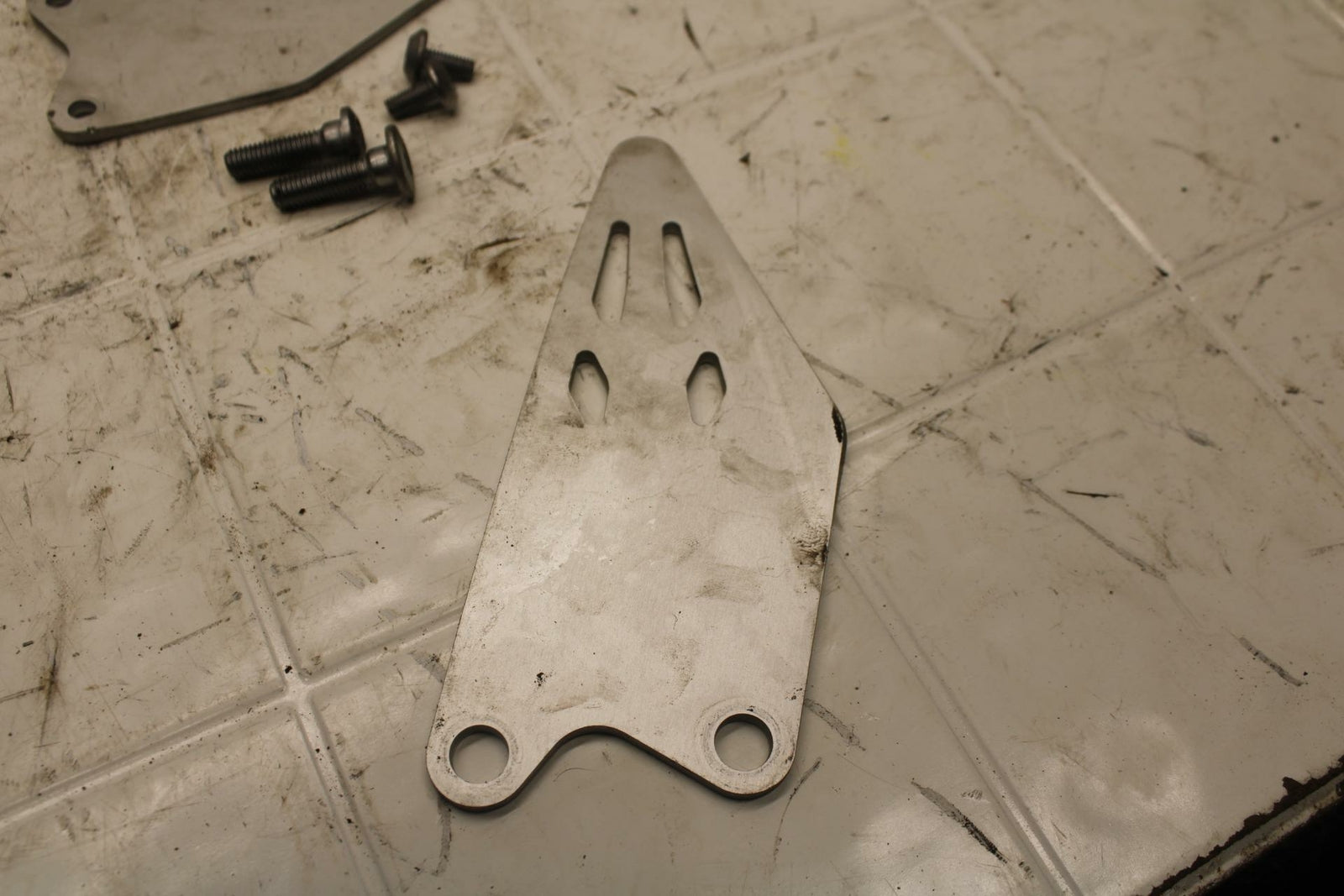 19-20 KAWASAKI NINJA ZX6R LEFT RIGHT REARSET REAR SET HEEL GUARD COVER  BB407