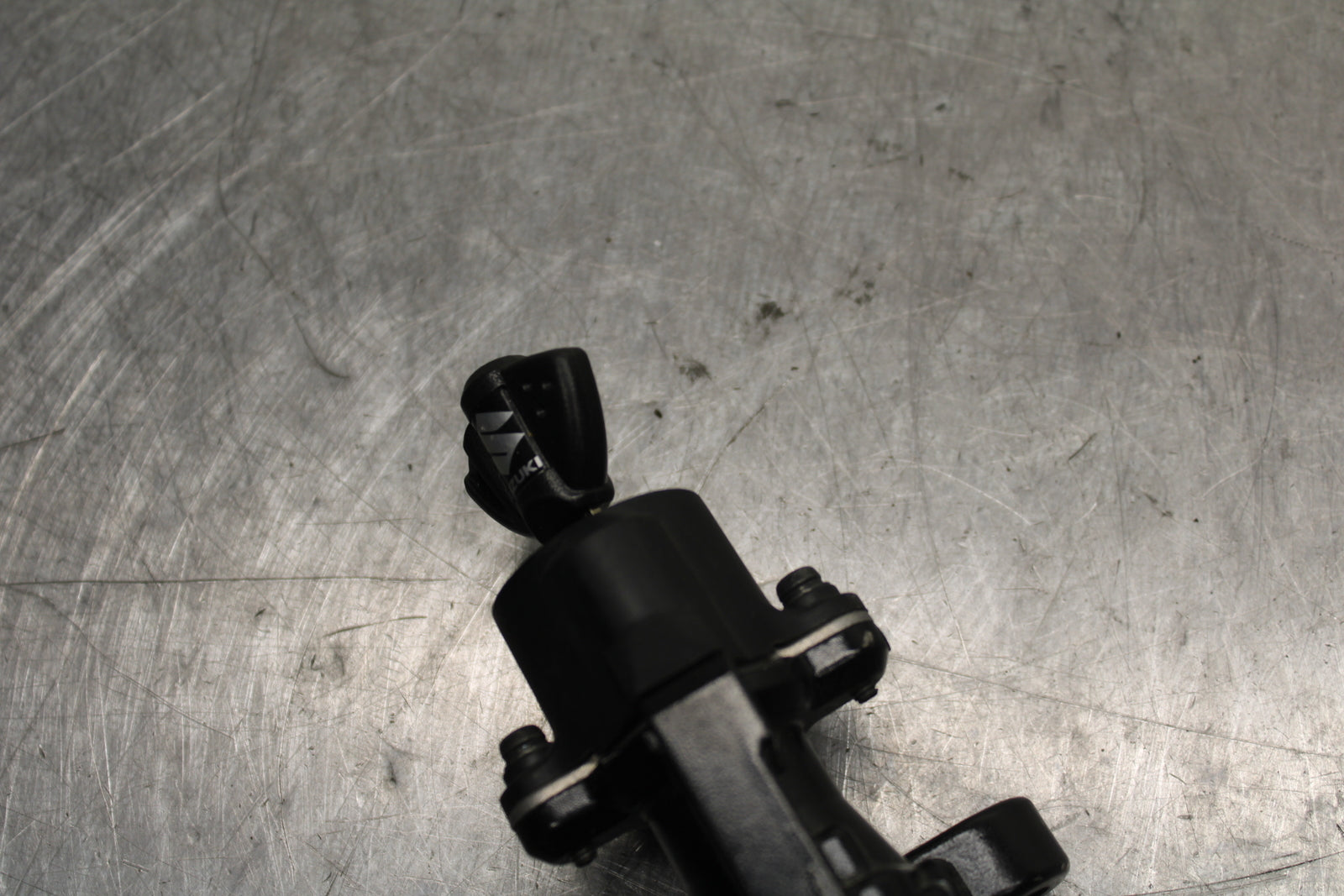 11-17 SUZUKI GSXR600 IGNITION LOCK W KEY BB132