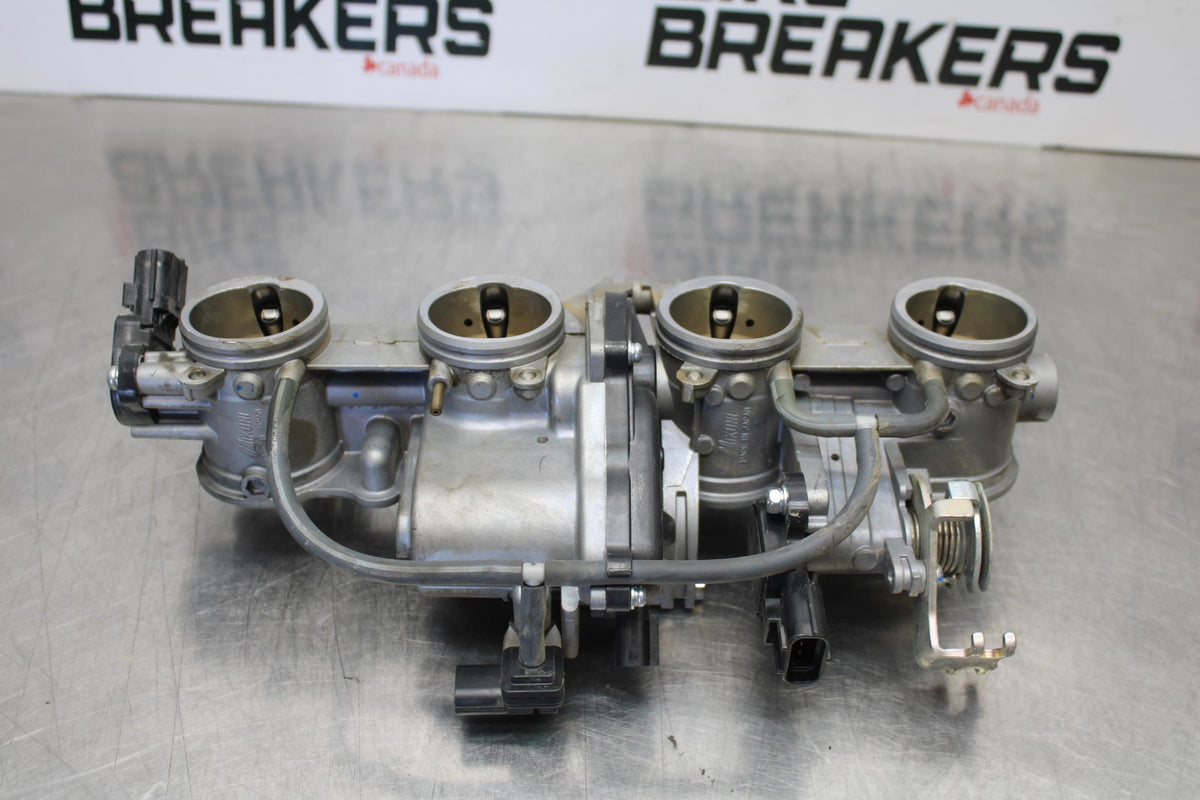 15-17 YAMAHA YZF R1 MAIN FUEL INJECTORS / THROTTLE BODIES BB190