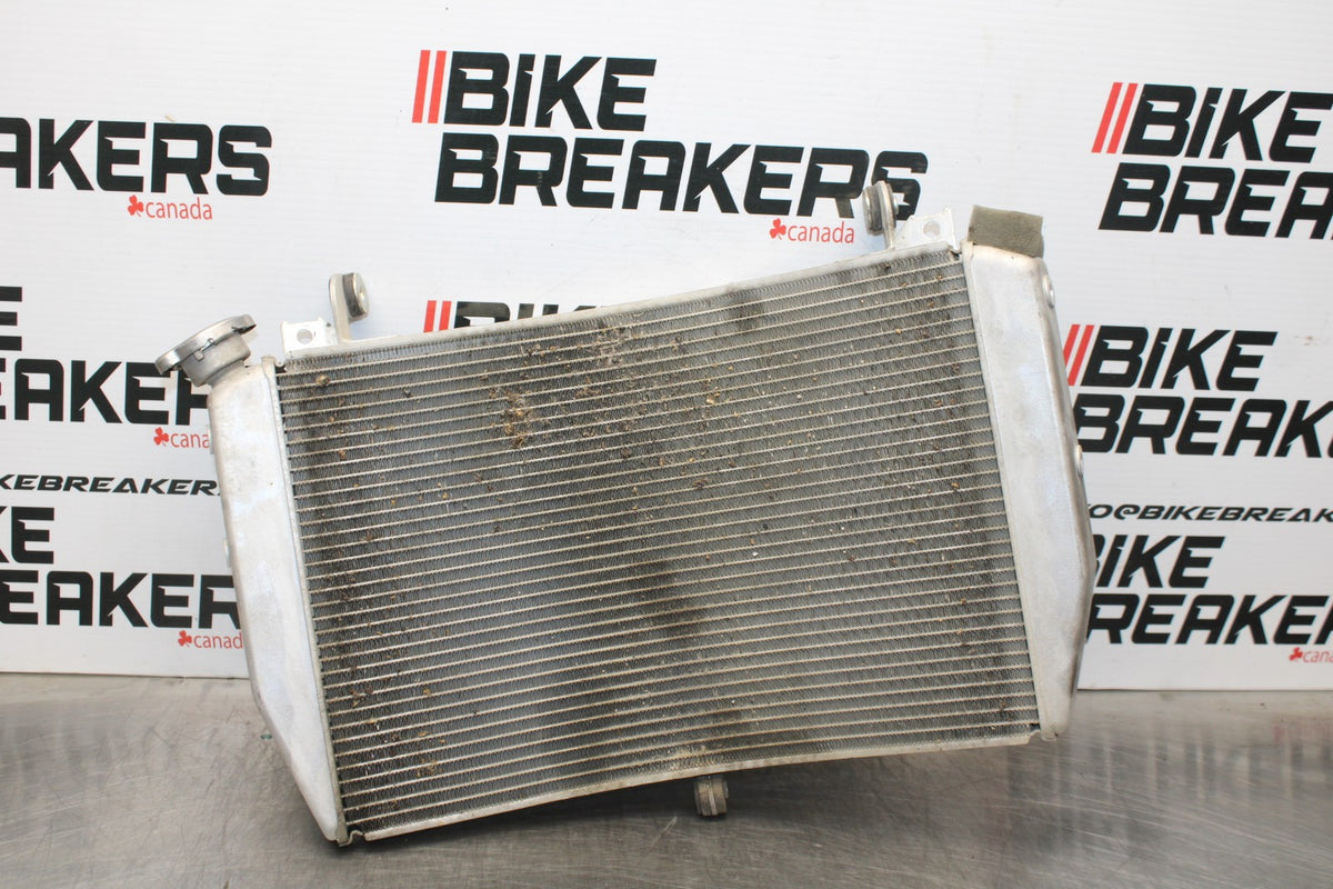 13 YAMAHA YZF R1 ENGINE RADIATOR MOTOR COOLER COOLING RADIATER BB781