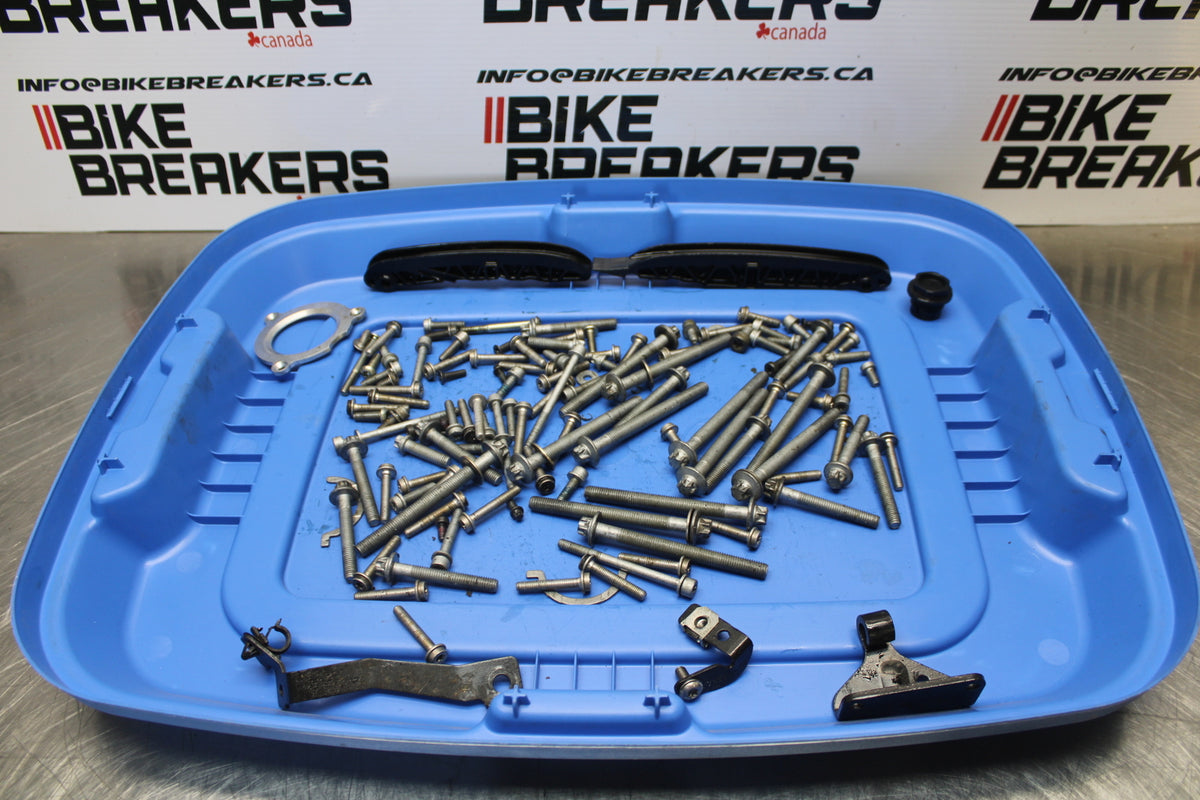 10-11 BMW S1000RR ENGINE MOUNTING BOLTS HARDWARE MOTOR SCREWS BB168