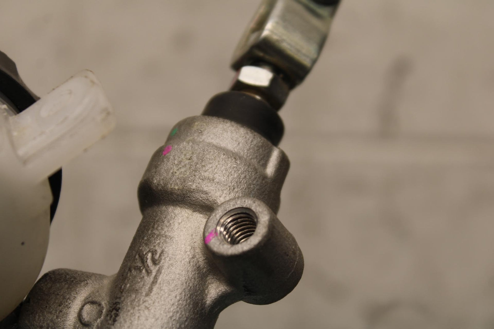 2014 Kawasaki Ninja 650 EX650E REAR BACK BRAKE MASTER CYLINDER W RESERVOIR BB569