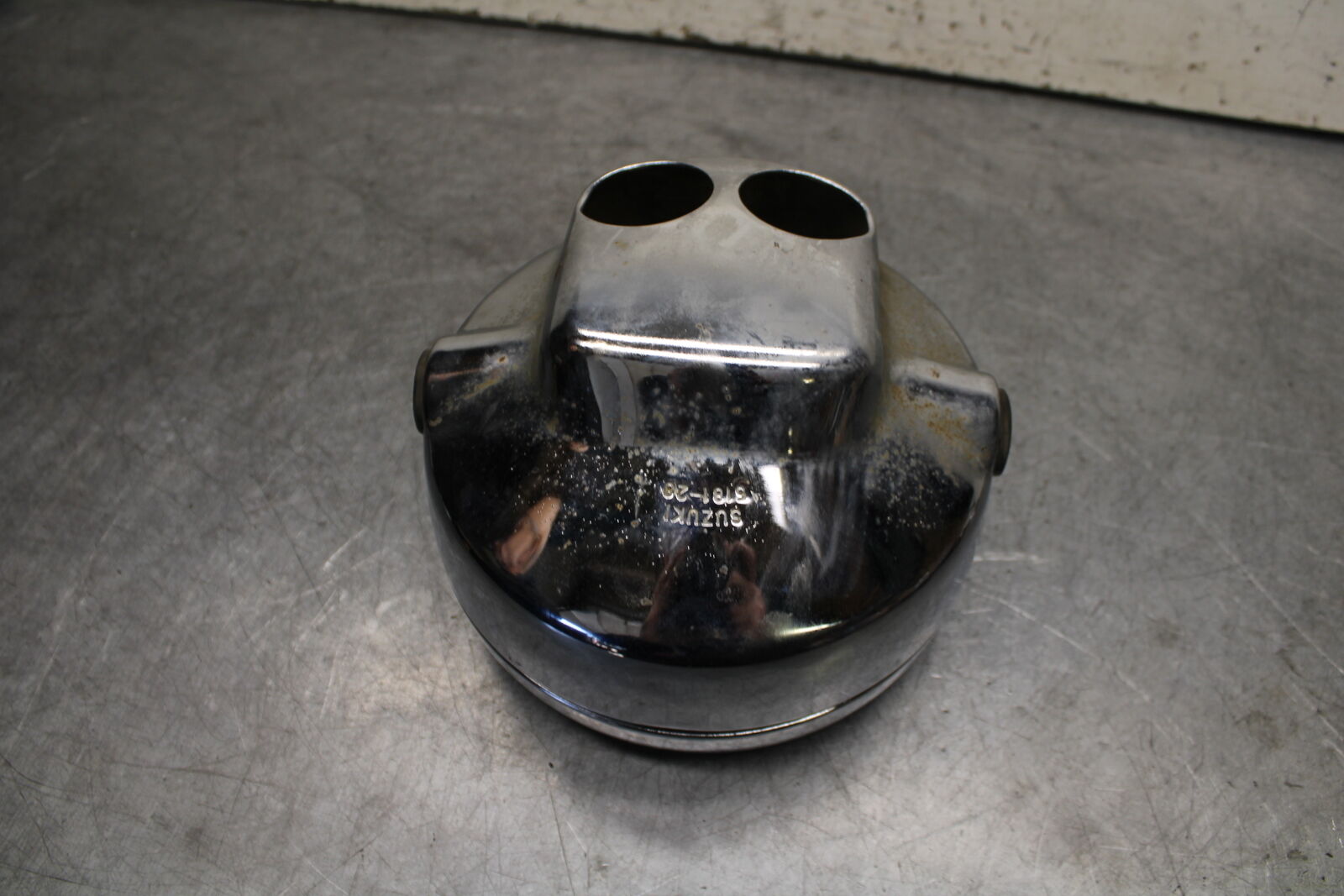 85-86 SUZUKI MADURA 1200 SINGLE HEADLIGHT HEAD LAMP LIGHT  BB691