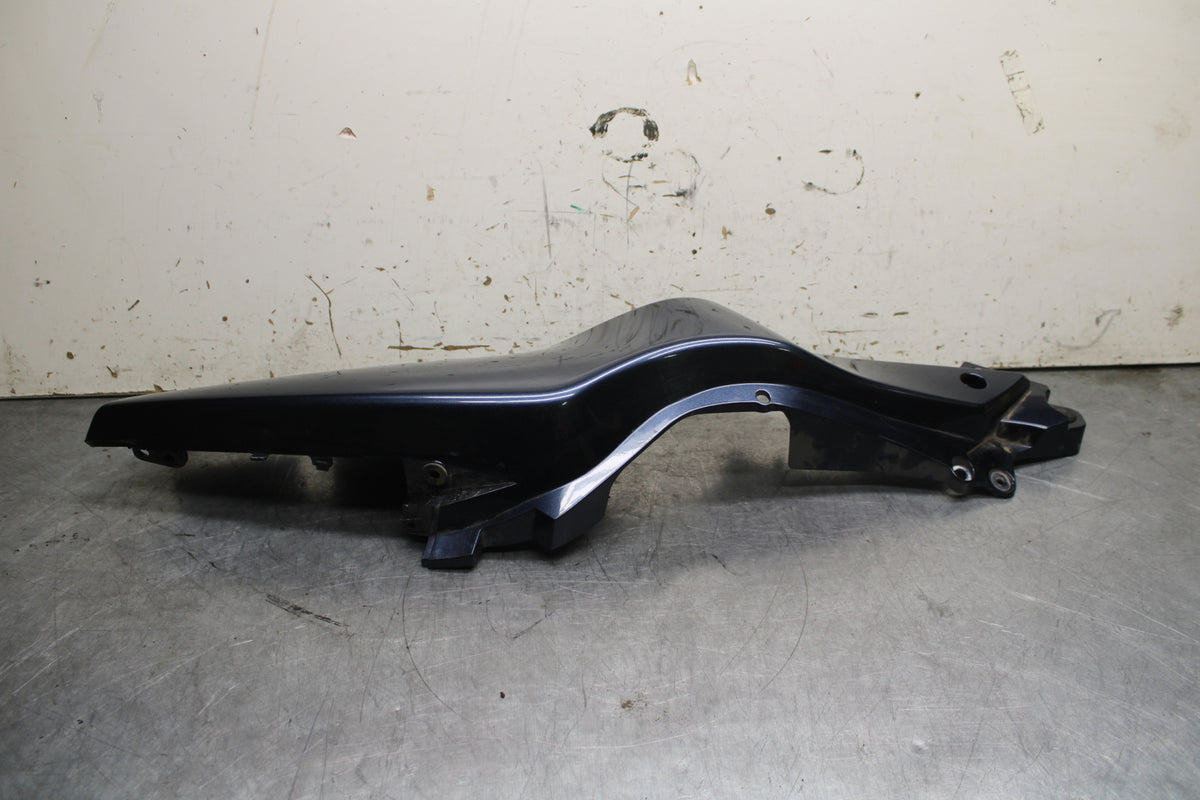 14 HONDA CTX1300A LEFT REAR BACK TAIL FAIRING COWL  BB732