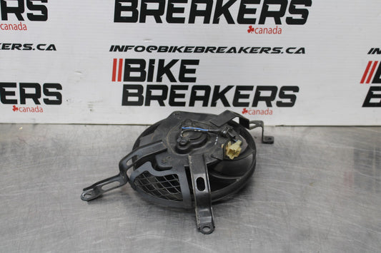 05-06 SUZUKI GSXR1000 ENGINE RADIATOR COOLING FAN BB857