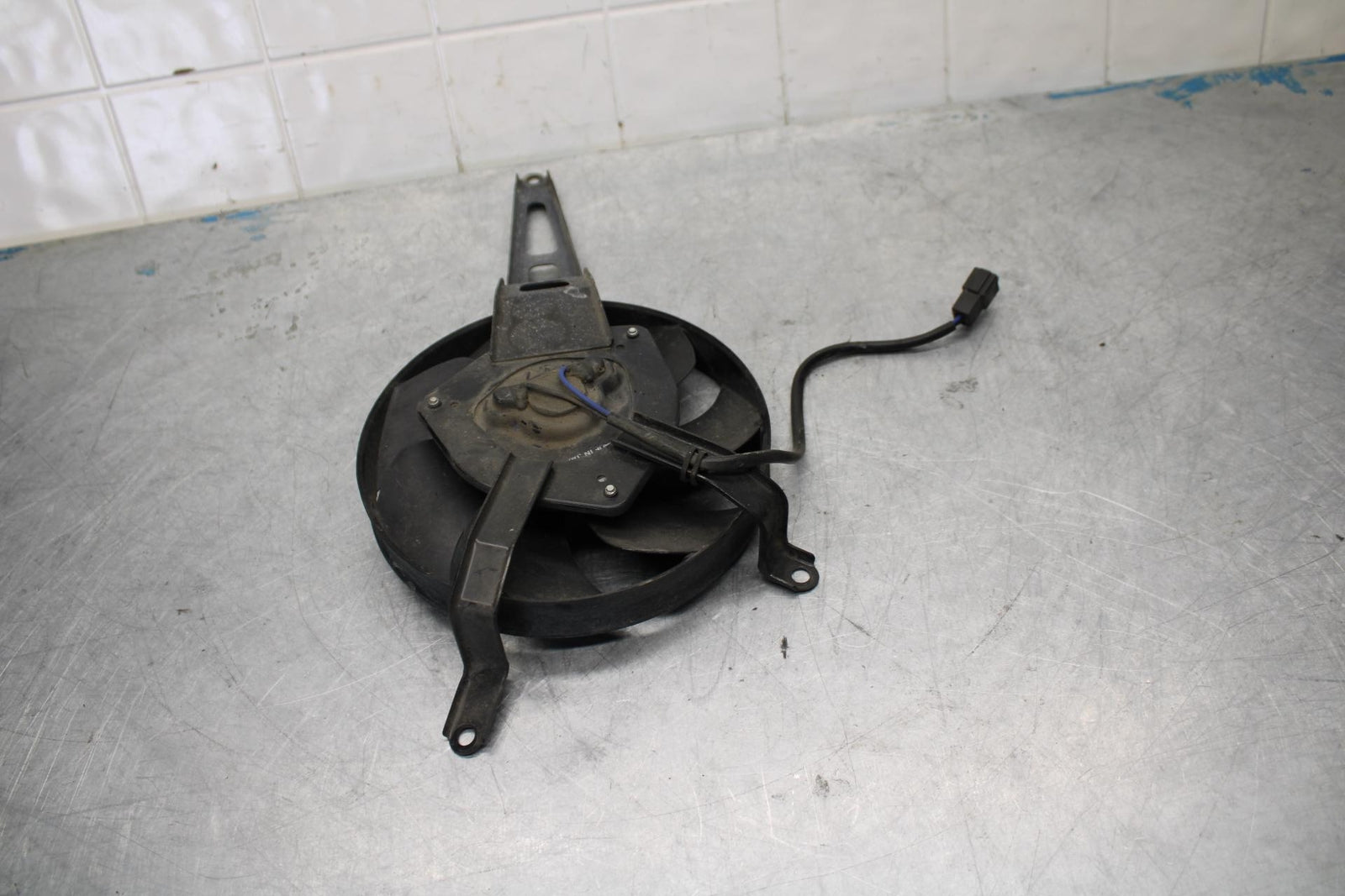 06-07 KAWASAKI NINJA ZX14R ENGINE RADIATOR COOLING FAN BB433