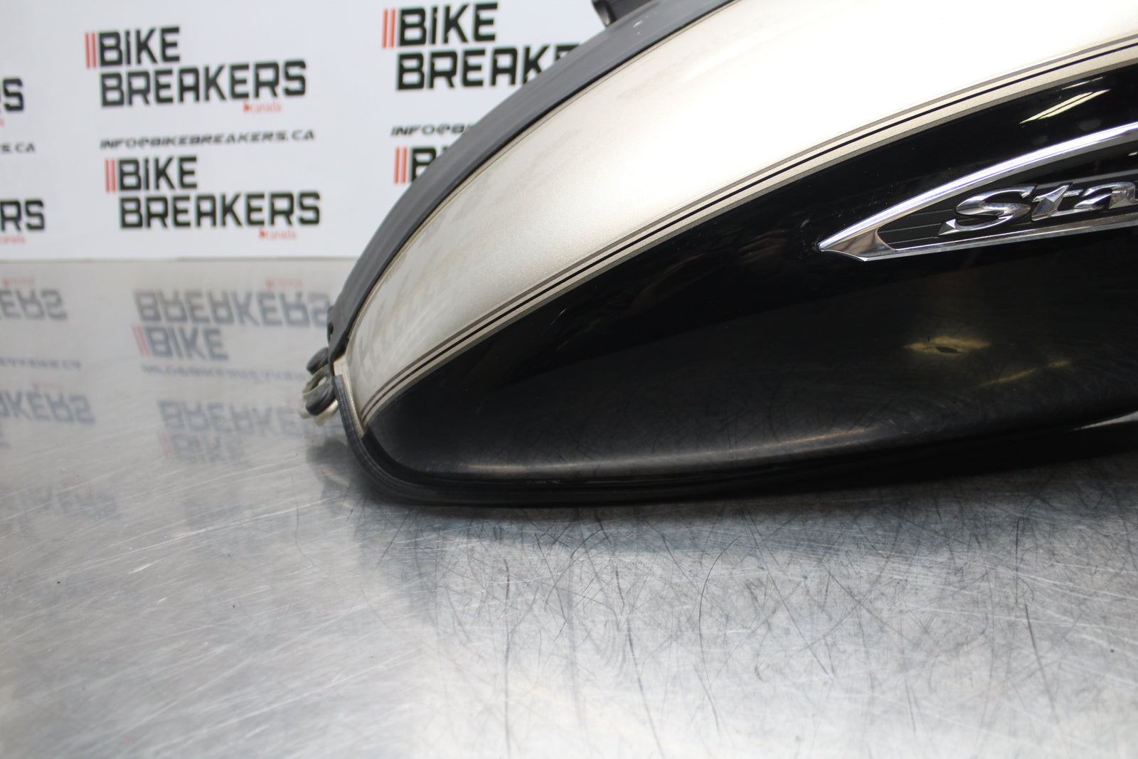 09 YAMAHA ROYAL STAR XVZ1300TF VENTURE GAS TANK FUEL PETROL RESERVOIR BB151