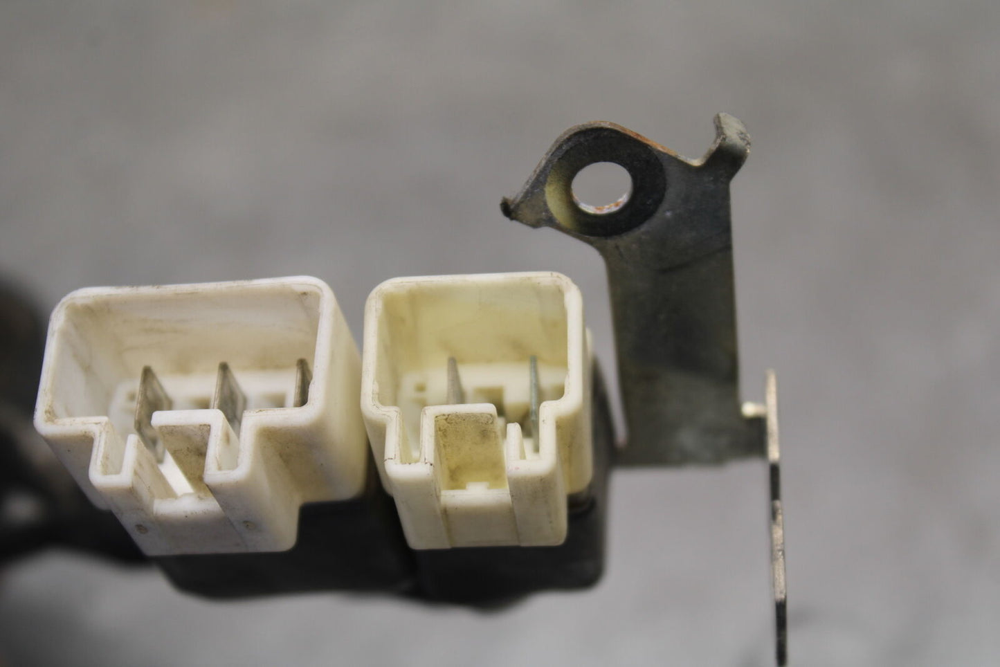 07-12 HONDA CBR600RR RECTIFIER VOLTAGE REGULATOR 31600-MFJ-D01 BB672 