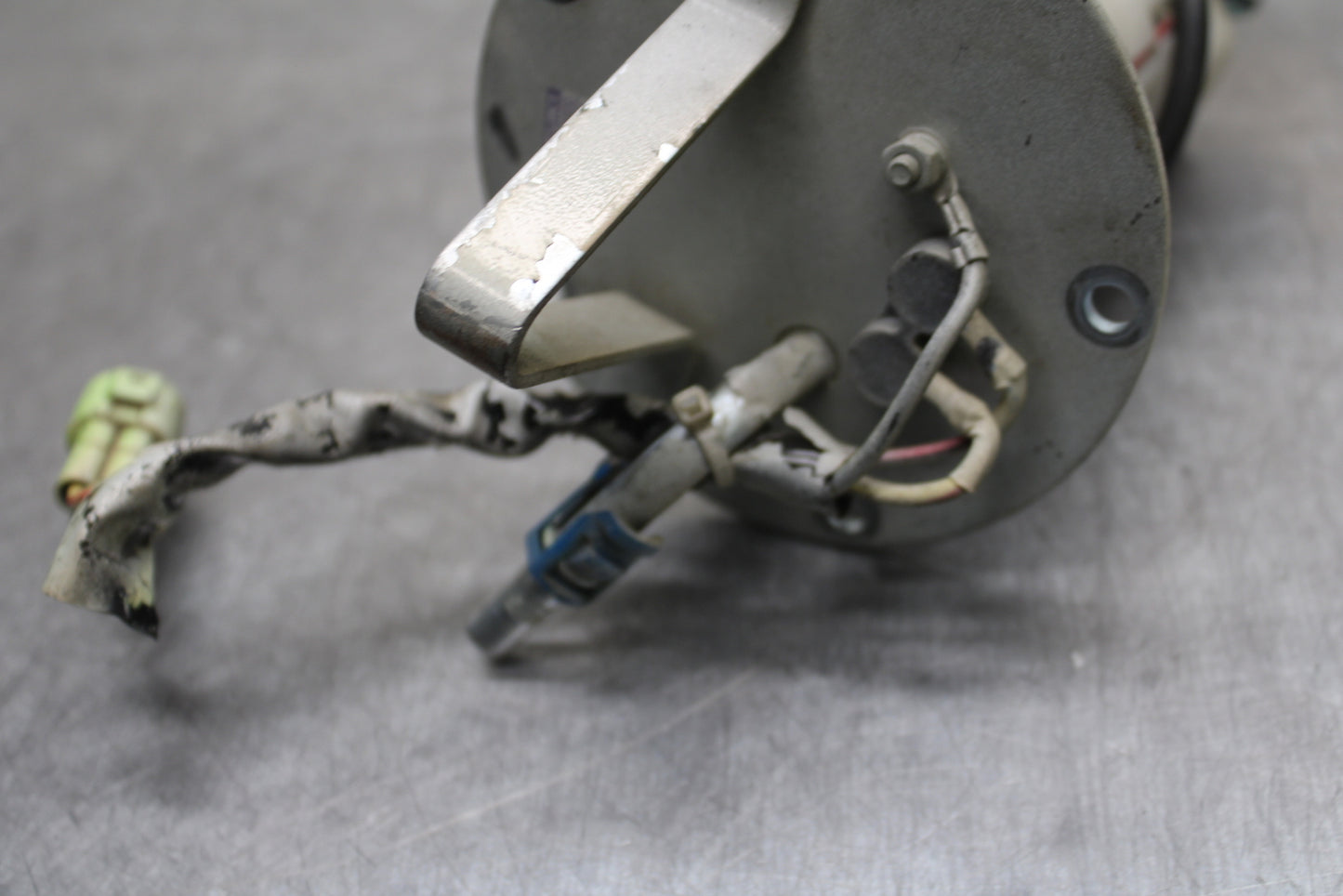 08-10 SUZUKI GSXR 600 FUEL PUMP GAS PETROL SENDER UNIT BB753