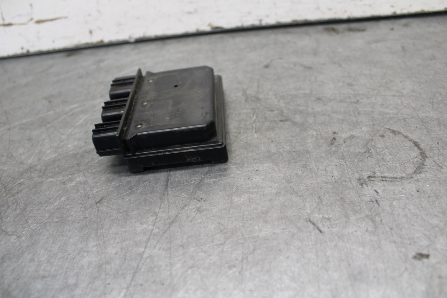 13-18 KAWASAKI NINJA ZX6R RELAY ASSEMBLY FUSE BOX BB682