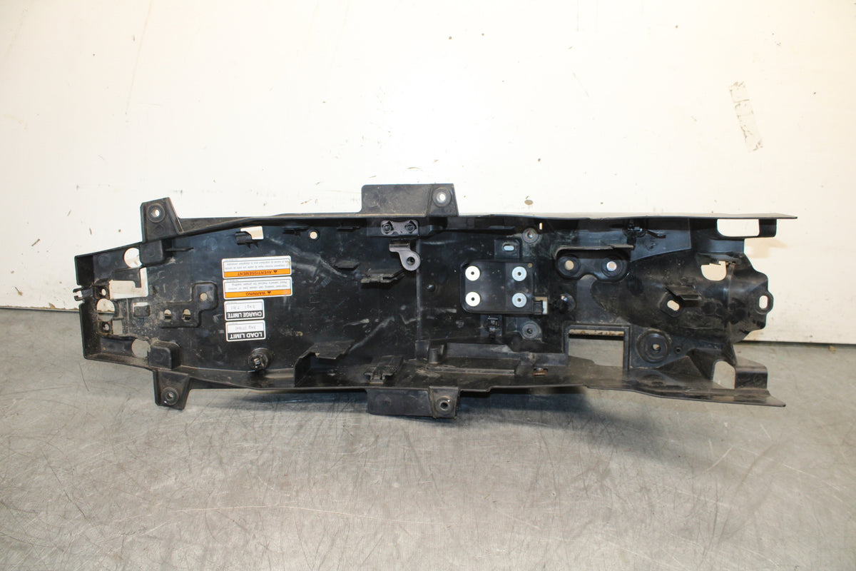 22-24 YAMAHA XSR900 REAR BACK TAIL UNDERTAIL BATTERY TRAY PLASTIC BB710