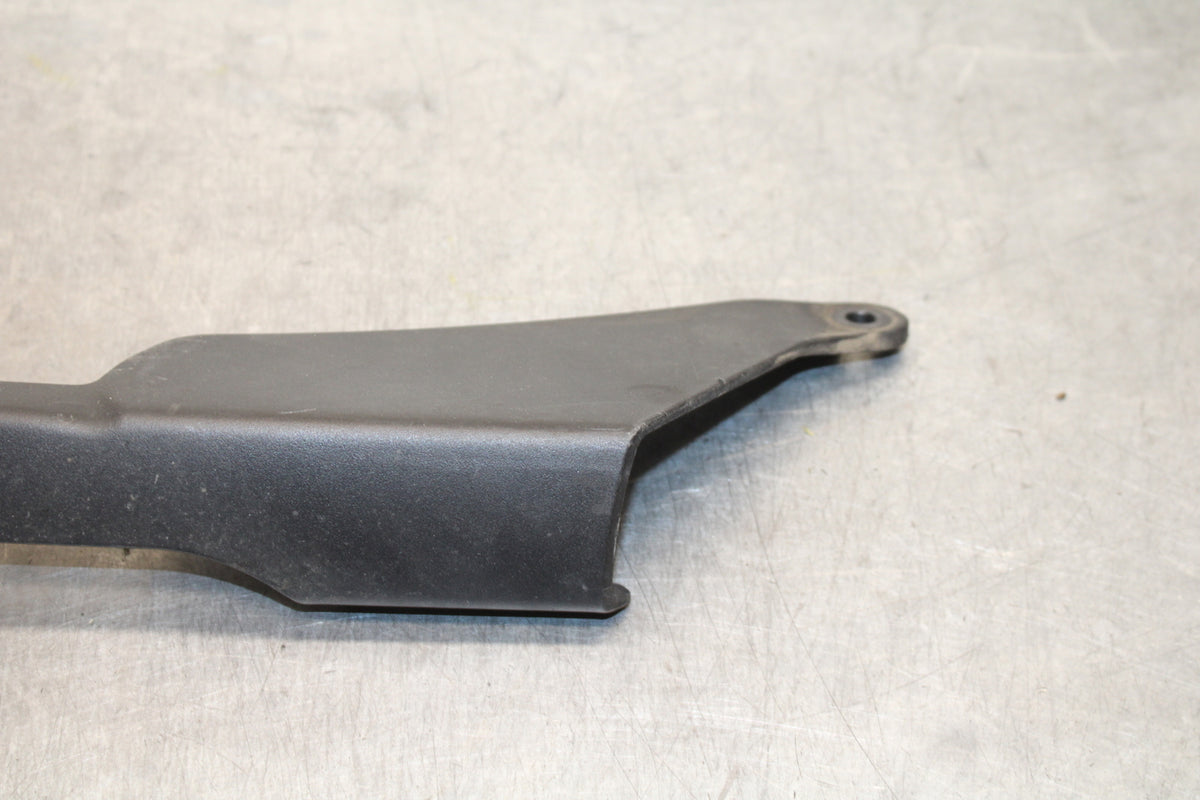 19-23 KAWASAKI NINJA ZX6R REAR BACK DRIVE CHAIN GUARD COVER SHIELD BB749