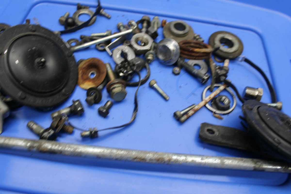 79-81 YAMAHA XS1100S HARDWARE BB401