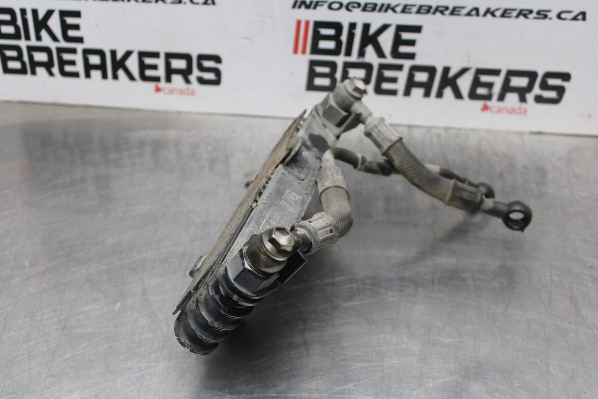 06 SUZUKI SV650S ENGINE MOTOR OIL COOLER  BB783