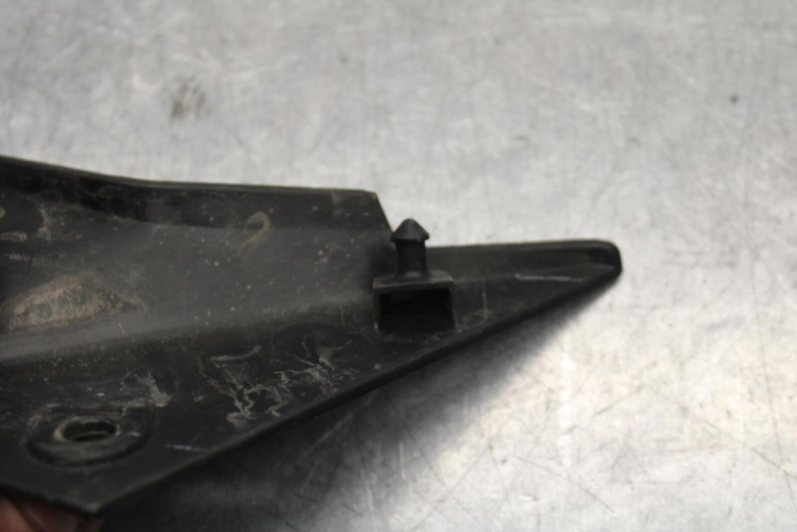 15-16 KAWASAKI EX300 LEFT AND RIGHT SET PAIR GAS TANK FUEL CELL PANEL TRIM BB635