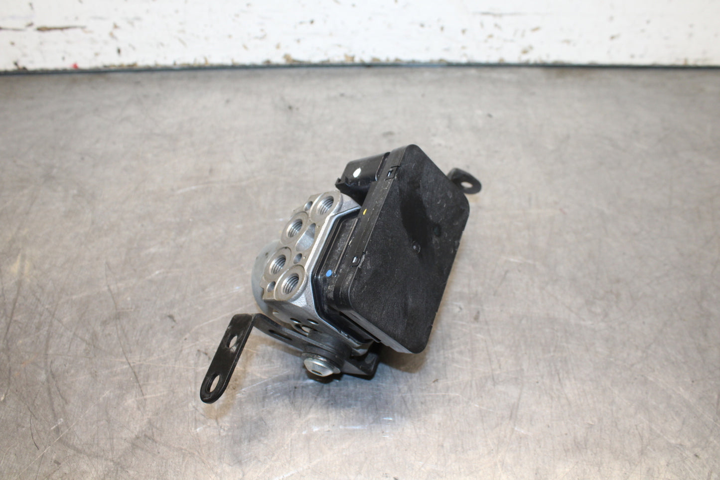 24 KAWASAKI NINJA 500 ABS ABS PUMP UNIT MODULE BB730