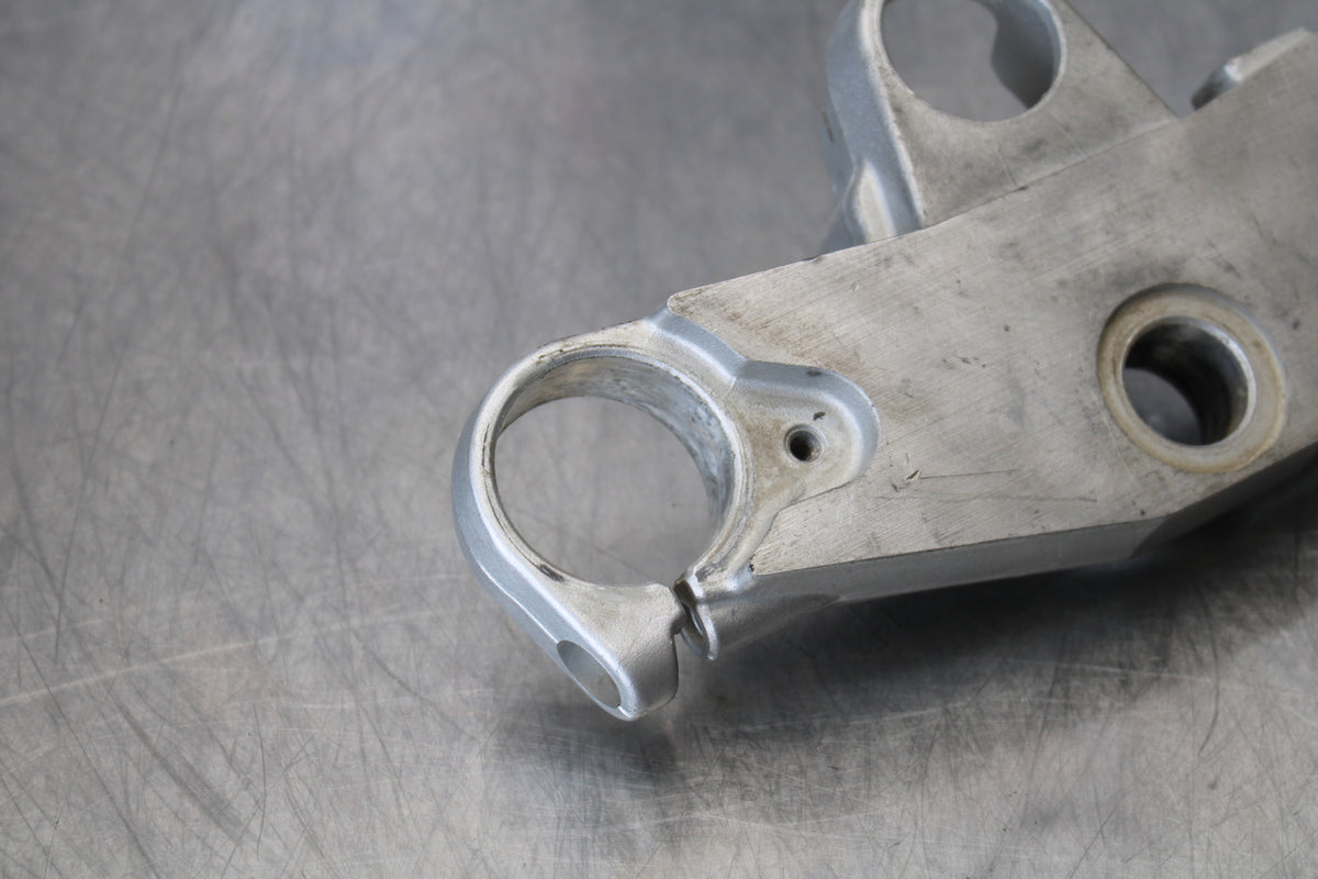 96-07 YAMAHA YZF600R FORKS UPPER TRIPLE TREE CLAMP BB158